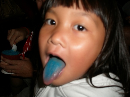 Kasen with a very blue tongue